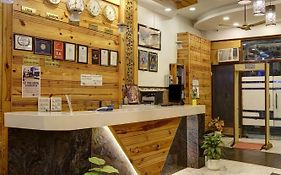 Hindustan By Backpackers Heaven - Traveller'S Choice Award 2023-24-25-26 Best Of Best Winning Hotel With Complimentary Airport Pick Up